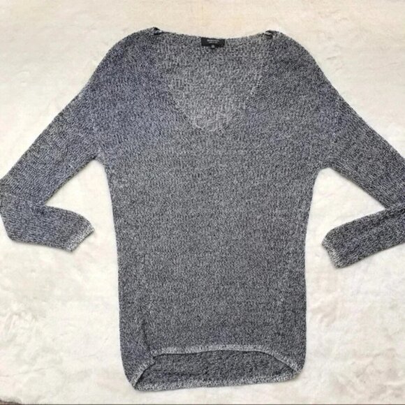 Aritzia Babaton Jarrod Sweater V-neck Long sleeve Grey Knit Heathered XXS - Picture 7 of 16
